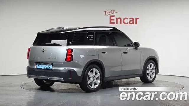 2025 Mini Cooper Countryman Electric 3rd Gen E Classic Sold VIN WMW41GA03S7P37724 – trunk area 2025 Mini Cooper Countryman Electric 3rd Gen E Classic Sold VIN WMW41GA03S7P37724 – trunk area