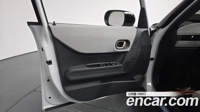 2025 Mini Cooper S 4th Gen 5 Door Favoured Sold VIN WMW51GD04S2W56485 – interior seats 2025 Mini Cooper S 4th Gen 5 Door Favoured Sold VIN WMW51GD04S2W56485 – interior seats