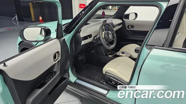 2025 Mini Cooper S 4th Gen 5 Door Favoured Sold VIN WMW51GD0XS2W49959 – interior seats 2025 Mini Cooper S 4th Gen 5 Door Favoured Sold VIN WMW51GD0XS2W49959 – interior seats