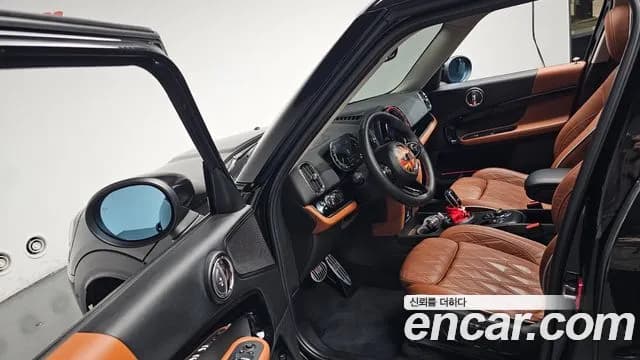 2021 Mini Cooper D Countryman ALL4 HIGH Sold VIN WMW61BT06M3M39218 – interior seats 2021 Mini Cooper D Countryman ALL4 HIGH Sold VIN WMW61BT06M3M39218 – interior seats