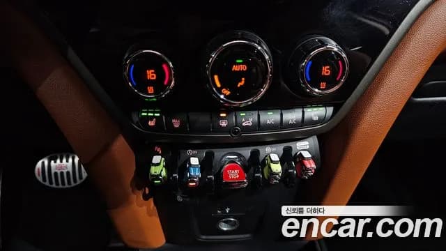 2021 Mini Cooper D Countryman ALL4 HIGH Sold VIN WMW61BT06M3M39218 – photo 31 2021 Mini Cooper D Countryman ALL4 HIGH Sold VIN WMW61BT06M3M39218 – photo 31