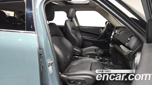 2021 Mini Cooper D Countryman ALL4 HIGH Sold VIN WMW61BT0XM3N25387 – engine bay 2021 Mini Cooper D Countryman ALL4 HIGH Sold VIN WMW61BT0XM3N25387 – engine bay
