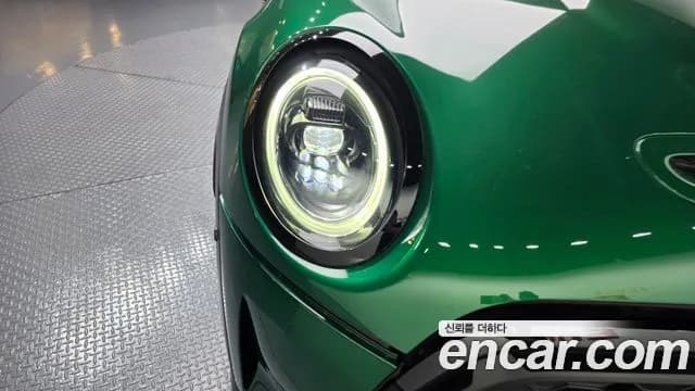 2024 Mini Cooper S Classic Sold VIN WMW61DH01R2V57288 – photo 29 2024 Mini Cooper S Classic Sold VIN WMW61DH01R2V57288 – photo 29