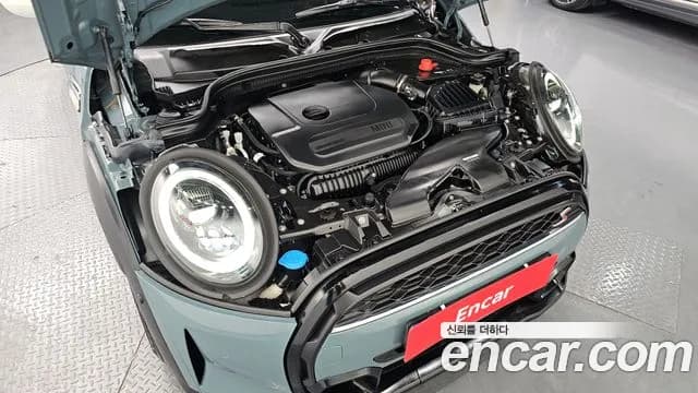 2023 Mini Cooper S 5Door Multitione Edition Sold VIN WMW61DK0XP2T42417 – photo 15 2023 Mini Cooper S 5Door Multitione Edition Sold VIN WMW61DK0XP2T42417 – photo 15