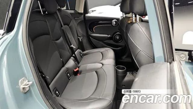2023 Mini Cooper S 5Door Multitione Edition Sold VIN WMW61DK0XP2T42417 – photo 16 2023 Mini Cooper S 5Door Multitione Edition Sold VIN WMW61DK0XP2T42417 – photo 16