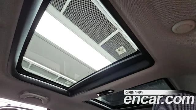 2025 Mini Cooper C 4th Gen 5Door Classic Sold VIN WMW61GD0XS2X14183 – exterior detail 2025 Mini Cooper C 4th Gen 5Door Classic Sold VIN WMW61GD0XS2X14183 – exterior detail