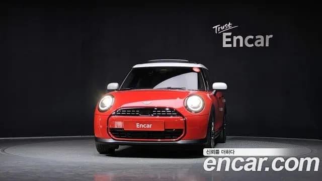 2025 Mini Cooper C 4th Gen 5Door Classic Sold VIN WMW61GD0XS2X14183 – photo 30 2025 Mini Cooper C 4th Gen 5Door Classic Sold VIN WMW61GD0XS2X14183 – photo 30