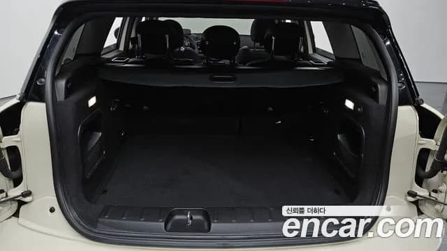 2020 Mini Cooper D Clubman High Sold VIN WMW71BB07L2L96292 – trunk area 2020 Mini Cooper D Clubman High Sold VIN WMW71BB07L2L96292 – trunk area