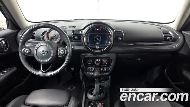 2019 Mini Cooper Clubman Standard Sold VIN WMWLN5103K2L03742 – dashboard 2019 Mini Cooper Clubman Standard Sold VIN WMWLN5103K2L03742 – dashboard