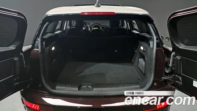 2018 Mini Cooper S Clubman Standard Sold VIN WMWLN9101J2H40275 – photo 13 2018 Mini Cooper S Clubman Standard Sold VIN WMWLN9101J2H40275 – photo 13