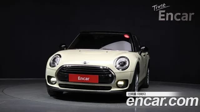 2018 Mini Cooper D Clubman High Sold VIN WMWLR9108J2E71051 – side profile 2018 Mini Cooper D Clubman High Sold VIN WMWLR9108J2E71051 – side profile