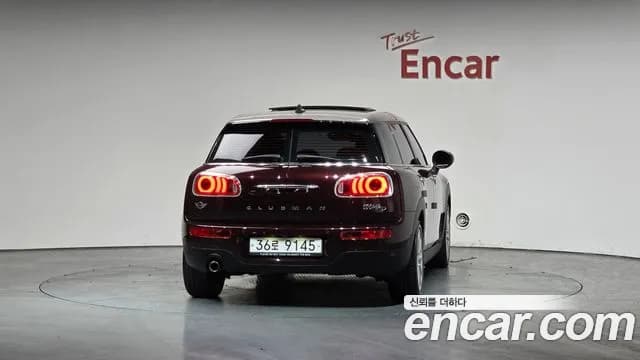 2017 Mini Cooper D Clubman Standard Sold VIN WMWLR9109H2E68007 – dashboard 2017 Mini Cooper D Clubman Standard Sold VIN WMWLR9109H2E68007 – dashboard