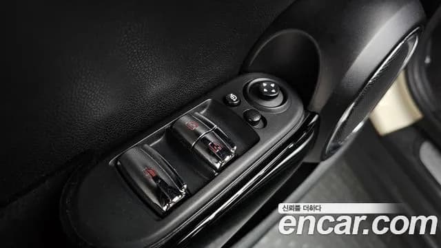 2019 Mini Cooper S Convertible Standard Sold VIN WMWWG910XK3A89750 – undercarriage 2019 Mini Cooper S Convertible Standard Sold VIN WMWWG910XK3A89750 – undercarriage