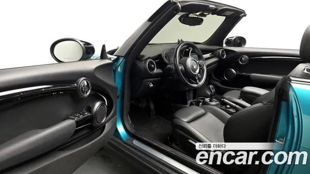 2021 Mini Cooper Convertible Standard Sold VIN WMWWJ7101M3M75267 – rear exterior 2021 Mini Cooper Convertible Standard Sold VIN WMWWJ7101M3M75267 – rear exterior