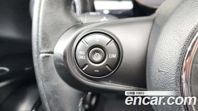 2021 Mini Cooper Convertible Standard Sold VIN WMWWJ7107M3M50308 – photo 26 2021 Mini Cooper Convertible Standard Sold VIN WMWWJ7107M3M50308 – photo 26