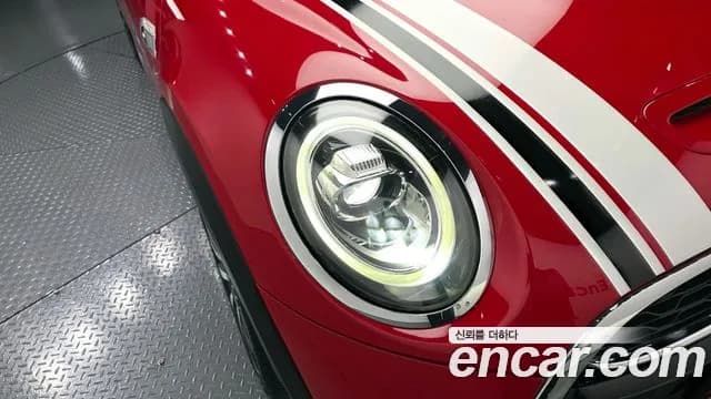 2020 Mini Cooper S Convertible Standard Sold VIN WMWWP1101L3L11169 – exterior detail 2020 Mini Cooper S Convertible Standard Sold VIN WMWWP1101L3L11169 – exterior detail