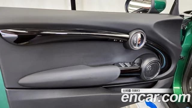 2020 Mini Cooper S Convertible Standard Sold VIN WMWWP1102L3M11720 – front exterior 2020 Mini Cooper S Convertible Standard Sold VIN WMWWP1102L3M11720 – front exterior