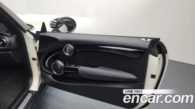2021 Mini Cooper S Convertible Standard Sold VIN WMWWP1105M3M74554 – photo 22 2021 Mini Cooper S Convertible Standard Sold VIN WMWWP1105M3M74554 – photo 22