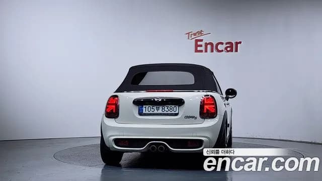 2021 Mini Cooper S Convertible Standard Sold VIN WMWWP1105M3M74554 – photo 30 2021 Mini Cooper S Convertible Standard Sold VIN WMWWP1105M3M74554 – photo 30