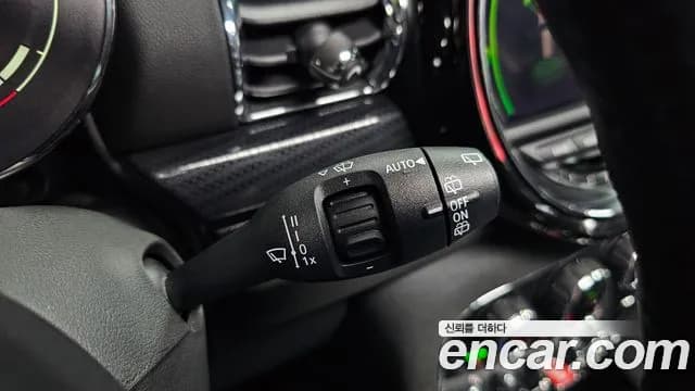 2021 Mini Cooper Clubman High Sold VIN WMWXJ3100M2N88503 – dashboard 2021 Mini Cooper Clubman High Sold VIN WMWXJ3100M2N88503 – dashboard