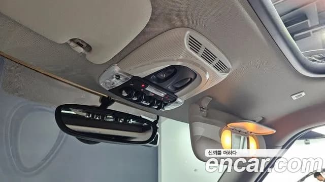 2021 Mini Cooper Clubman High Sold VIN WMWXJ3100M2N88503 – interior seats 2021 Mini Cooper Clubman High Sold VIN WMWXJ3100M2N88503 – interior seats