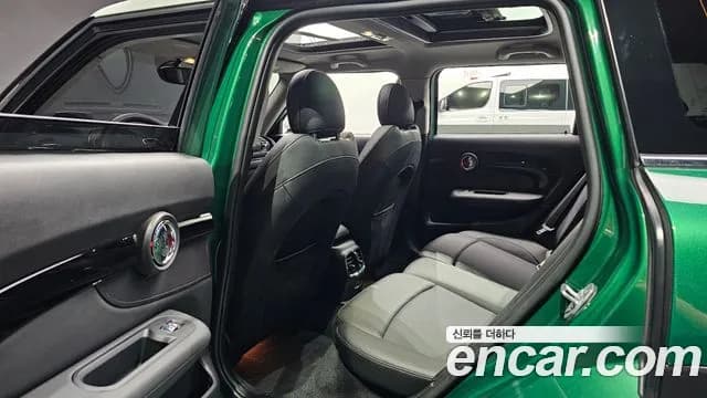 2021 Mini Cooper Clubman High Sold VIN WMWXJ3100M2N88503 – exterior detail 2021 Mini Cooper Clubman High Sold VIN WMWXJ3100M2N88503 – exterior detail