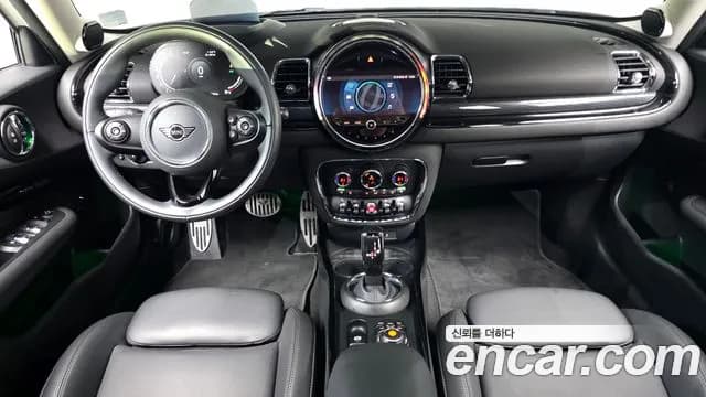2021 Mini Cooper Clubman High Sold VIN WMWXJ3103M2P13297 – exterior detail 2021 Mini Cooper Clubman High Sold VIN WMWXJ3103M2P13297 – exterior detail