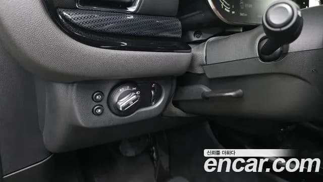2023 Mini Cooper Clubman Classic Sold VIN WMWXJ3103P2U04126 – interior seats 2023 Mini Cooper Clubman Classic Sold VIN WMWXJ3103P2U04126 – interior seats