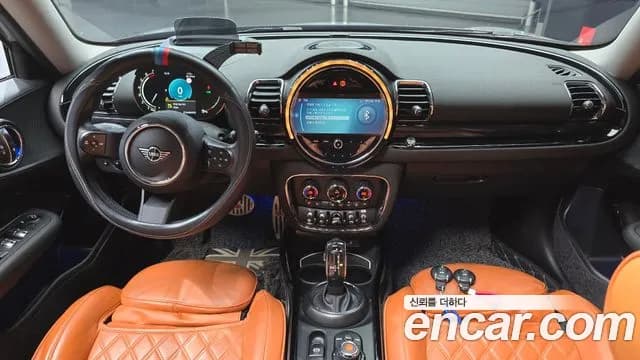 2022 Mini Cooper Clubman Classic Plus Lite Sold VIN WMWXJ3107N2P97481 – interior seats 2022 Mini Cooper Clubman Classic Plus Lite Sold VIN WMWXJ3107N2P97481 – interior seats