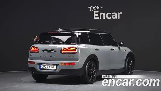 2022 Mini Cooper Clubman Classic Plus Lite Sold VIN WMWXJ3107N2P97481 – exterior detail 2022 Mini Cooper Clubman Classic Plus Lite Sold VIN WMWXJ3107N2P97481 – exterior detail