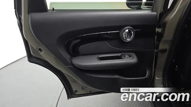 2020 Mini Cooper Clubman High Sold VIN WMWXJ3108L2N23509 – front exterior 2020 Mini Cooper Clubman High Sold VIN WMWXJ3108L2N23509 – front exterior