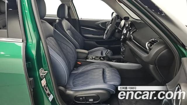 2023 Mini Cooper S Clubman Classic Sold VIN WMWXJ5103P2T47048 – interior seats 2023 Mini Cooper S Clubman Classic Sold VIN WMWXJ5103P2T47048 – interior seats