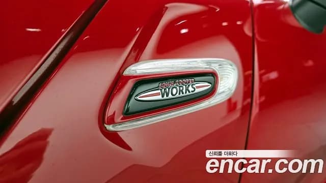 2019 Mini Cooper S JCW Sold VIN WMWXM9100K2H04826 – interior seats 2019 Mini Cooper S JCW Sold VIN WMWXM9100K2H04826 – interior seats