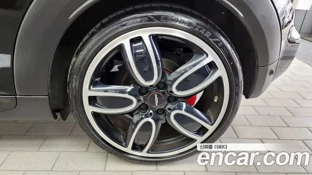 2018 Mini Cooper S JCW Sold VIN WMWXM9101J2F98689 – exterior detail 2018 Mini Cooper S JCW Sold VIN WMWXM9101J2F98689 – exterior detail