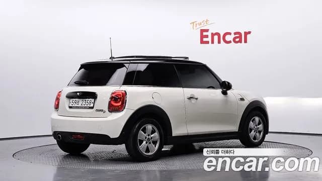 2018 Mini Cooper D Standard Sold VIN WMWXN3102J2E01359 – photo 12 2018 Mini Cooper D Standard Sold VIN WMWXN3102J2E01359 – photo 12