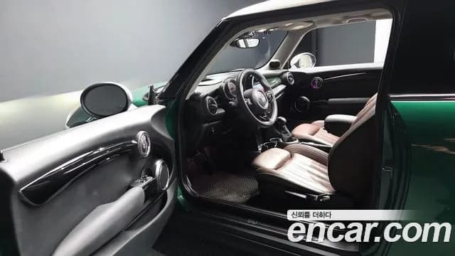 2019 Mini Cooper 60th Edition Sold VIN WMWXP5100K2H93264 – photo 39 2019 Mini Cooper 60th Edition Sold VIN WMWXP5100K2H93264 – photo 39