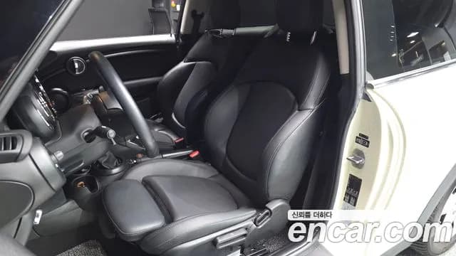 2019 Mini Cooper Standard Sold VIN WMWXP5105K2H92403 – photo 17 2019 Mini Cooper Standard Sold VIN WMWXP5105K2H92403 – photo 17