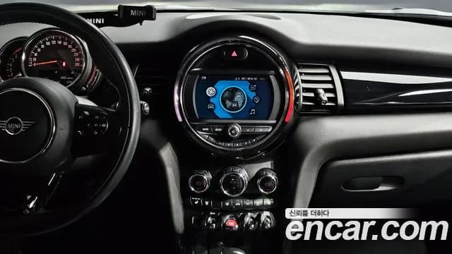 2020 Mini Cooper Rosewood Edition Sold VIN WMWXR7105L2M57274 – photo 24 2020 Mini Cooper Rosewood Edition Sold VIN WMWXR7105L2M57274 – photo 24