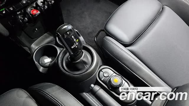 2020 Mini Cooper Rosewood Edition Sold VIN WMWXR7105L2M57274 – photo 30 2020 Mini Cooper Rosewood Edition Sold VIN WMWXR7105L2M57274 – photo 30