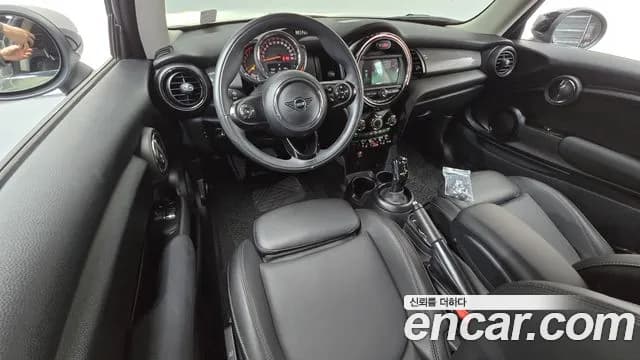 2020 Mini Cooper Standard Sold VIN WMWXR7105L2N15402 – side profile 2020 Mini Cooper Standard Sold VIN WMWXR7105L2N15402 – side profile