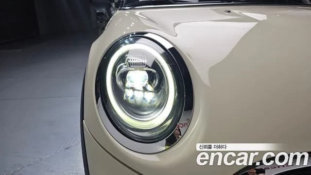 2020 Mini Cooper Standard Sold VIN WMWXR7108L2M45300 – photo 19 2020 Mini Cooper Standard Sold VIN WMWXR7108L2M45300 – photo 19