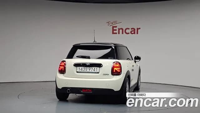 2020 Mini Cooper Standard Sold VIN WMWXR7108L2M45300 – photo 20 2020 Mini Cooper Standard Sold VIN WMWXR7108L2M45300 – photo 20