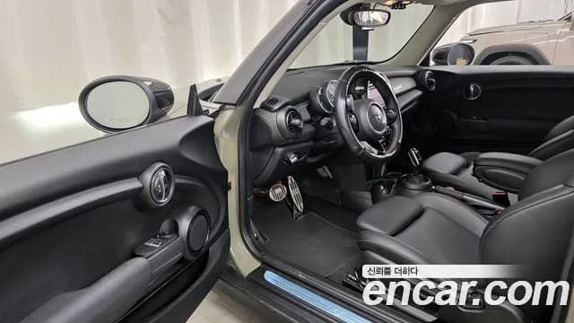 2020 Mini Cooper Standard Sold VIN WMWXR710XL2N14486 – photo 13 2020 Mini Cooper Standard Sold VIN WMWXR710XL2N14486 – photo 13
