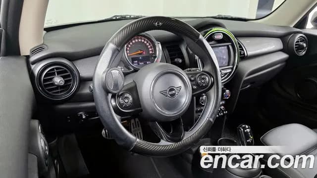 2020 Mini Cooper Standard Sold VIN WMWXR710XL2N14486 – photo 16 2020 Mini Cooper Standard Sold VIN WMWXR710XL2N14486 – photo 16
