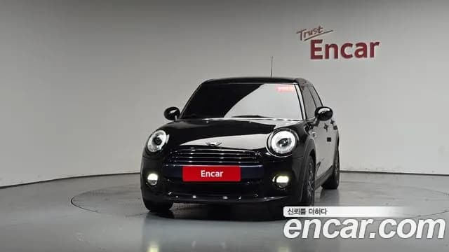 2018 Mini Cooper 5Door Standard Sold VIN WMWXU1100J2G06069 – photo 12 2018 Mini Cooper 5Door Standard Sold VIN WMWXU1100J2G06069 – photo 12