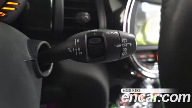 2018 Mini Cooper 5Door Standard Sold VIN WMWXU1100J2G06069 – photo 27 2018 Mini Cooper 5Door Standard Sold VIN WMWXU1100J2G06069 – photo 27