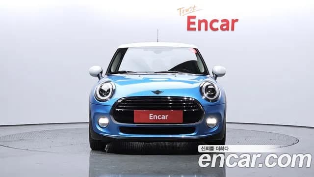 2019 Mini Cooper 5Door Standard Sold VIN WMWXU1100K2L07504 – photo 17 2019 Mini Cooper 5Door Standard Sold VIN WMWXU1100K2L07504 – photo 17