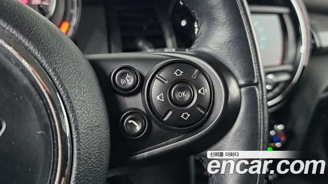 2019 Mini Cooper 5Door Standard Sold VIN WMWXU1101K2H33978 – engine bay 2019 Mini Cooper 5Door Standard Sold VIN WMWXU1101K2H33978 – engine bay