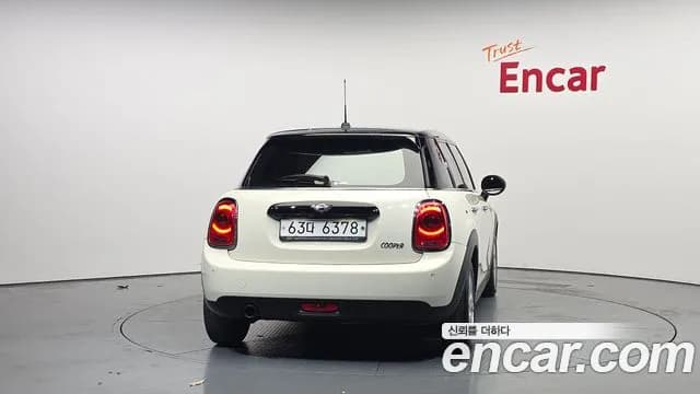 2018 Mini Cooper Standard Sold VIN WMWXU1102J2H33339 – photo 28 2018 Mini Cooper Standard Sold VIN WMWXU1102J2H33339 – photo 28