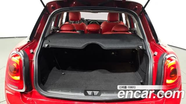 2018 Mini Cooper 5Door HIGH Sold VIN WMWXU1106J2G05895 – engine bay 2018 Mini Cooper 5Door HIGH Sold VIN WMWXU1106J2G05895 – engine bay